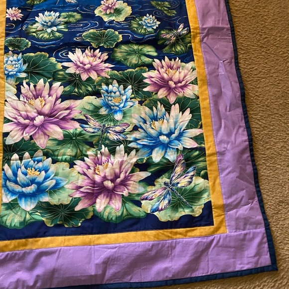 Water Lily and Dragonfly Tapestry Quilted Purple Border Lap Throw Blanket 32x52 - Picture 9 of 16